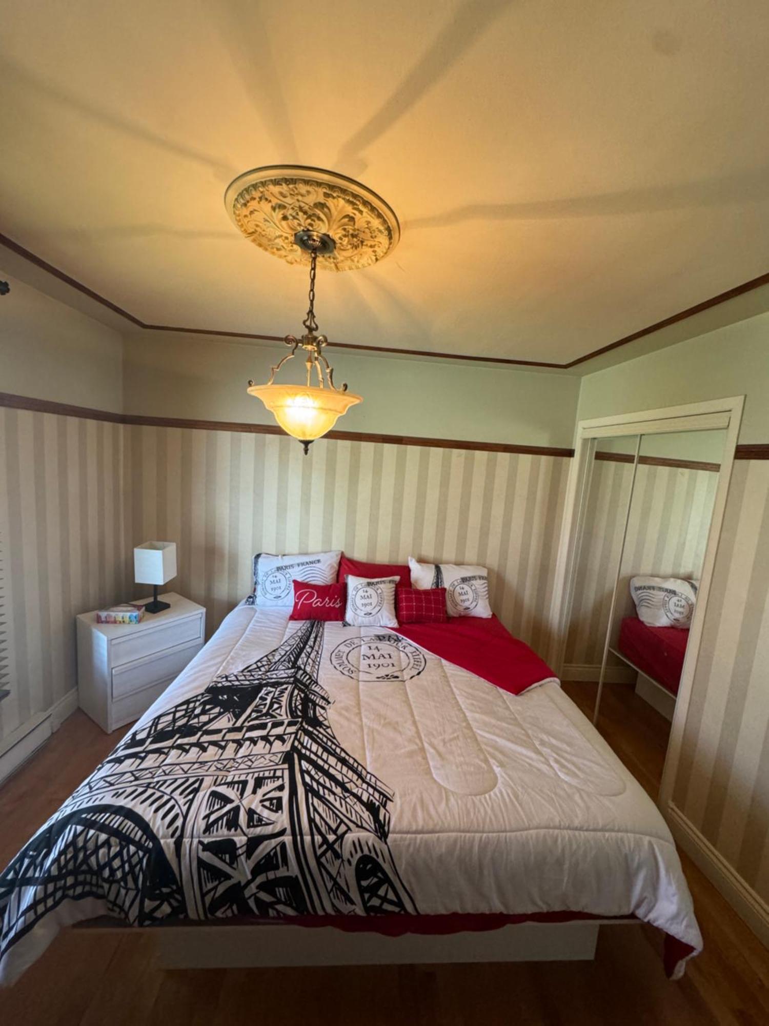 Tinga Home Saguenay Bilik gambar