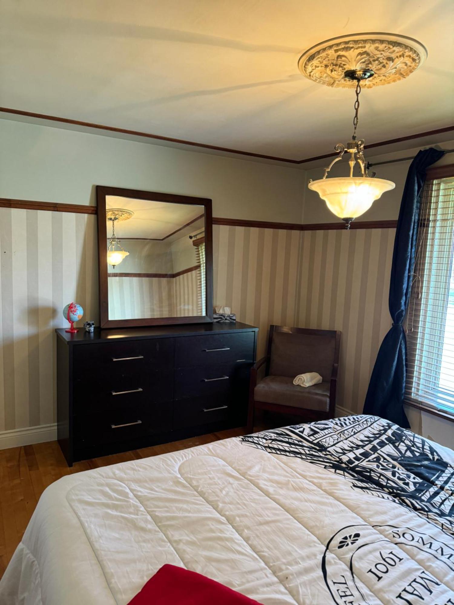 Tinga Home Saguenay Bilik gambar